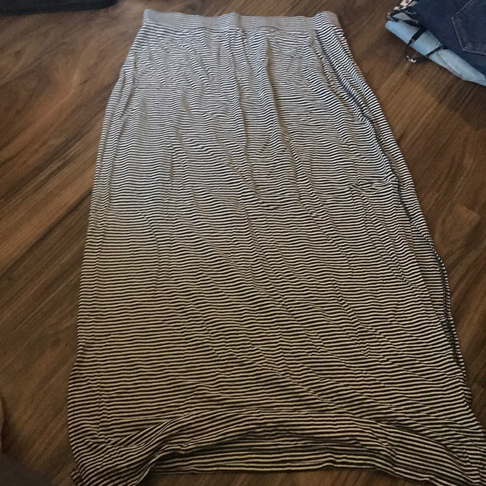 stripped skirt